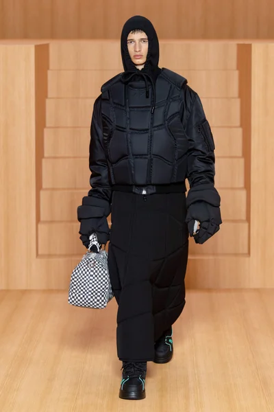 Look 45